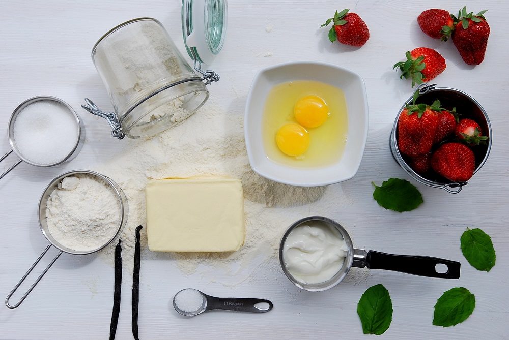 przepis na ciasto z truskawkami